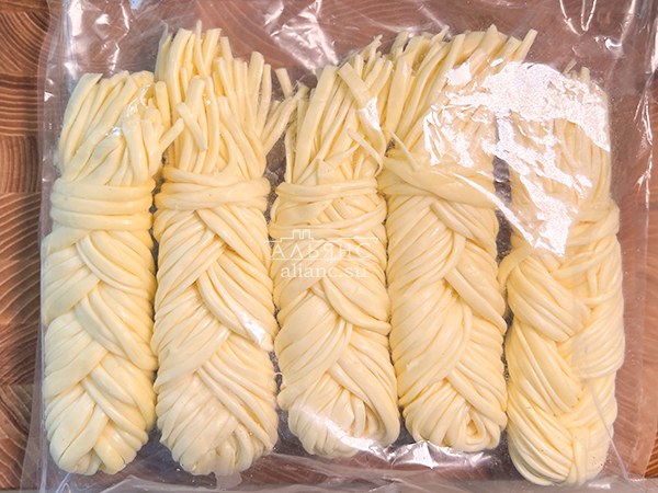Сырный продукт ФЕРМЕРСКИЙ коса белая в Старой Купавне