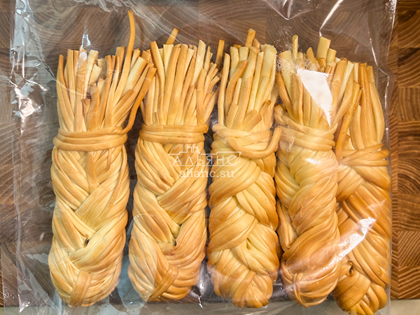 Сырный продукт ФЕРМЕРСКИЙ коса копченая в Старой Купавне
