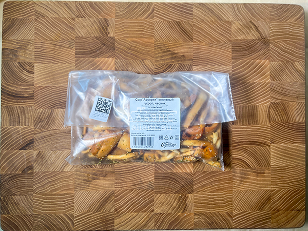 Сыр 150 гр ГОРНЫЙ СЫРОВАР (Ассорти копчёный с укропом и чесноком) в Старой Купавне